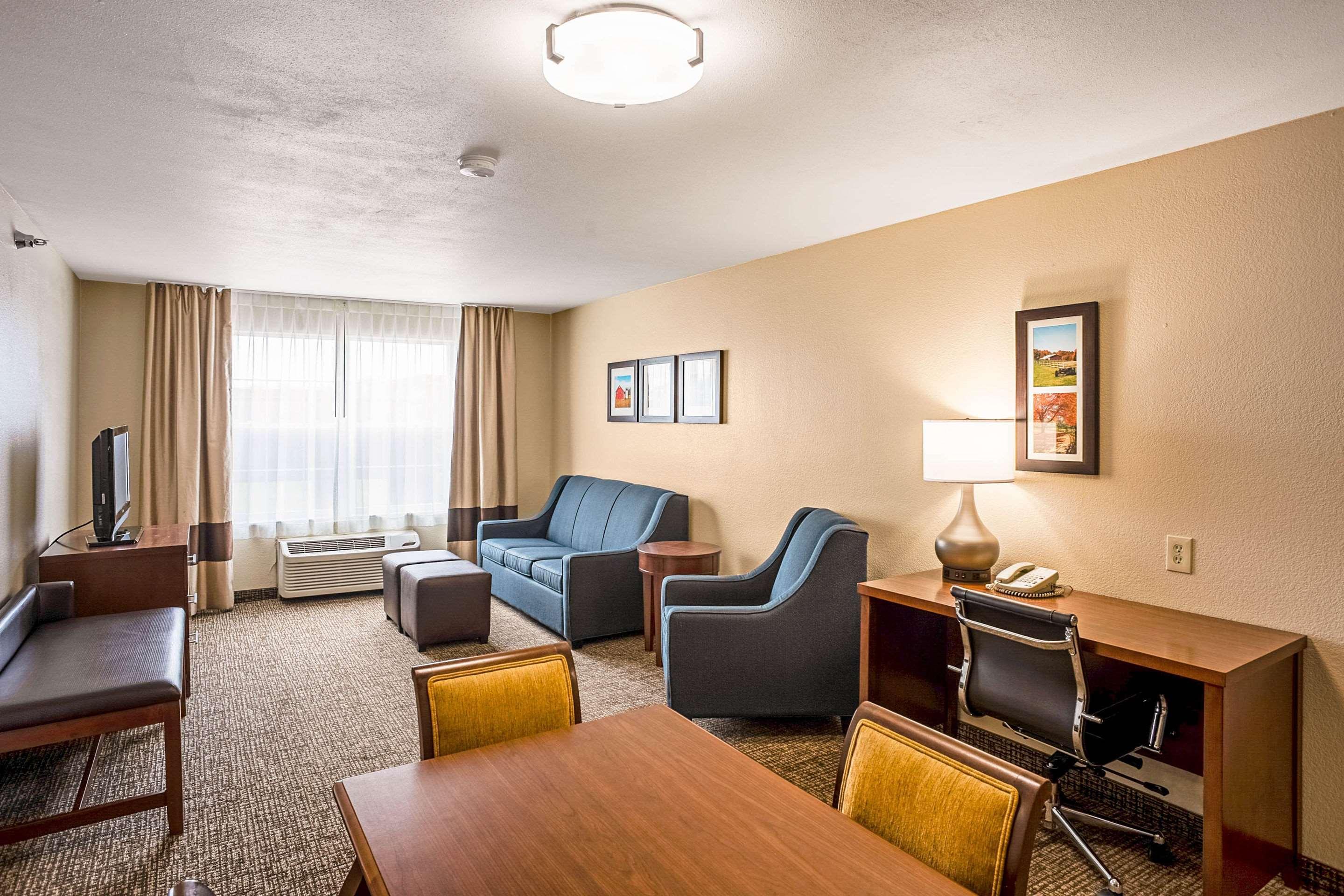 Comfort Inn & Suites Independence Екстериор снимка