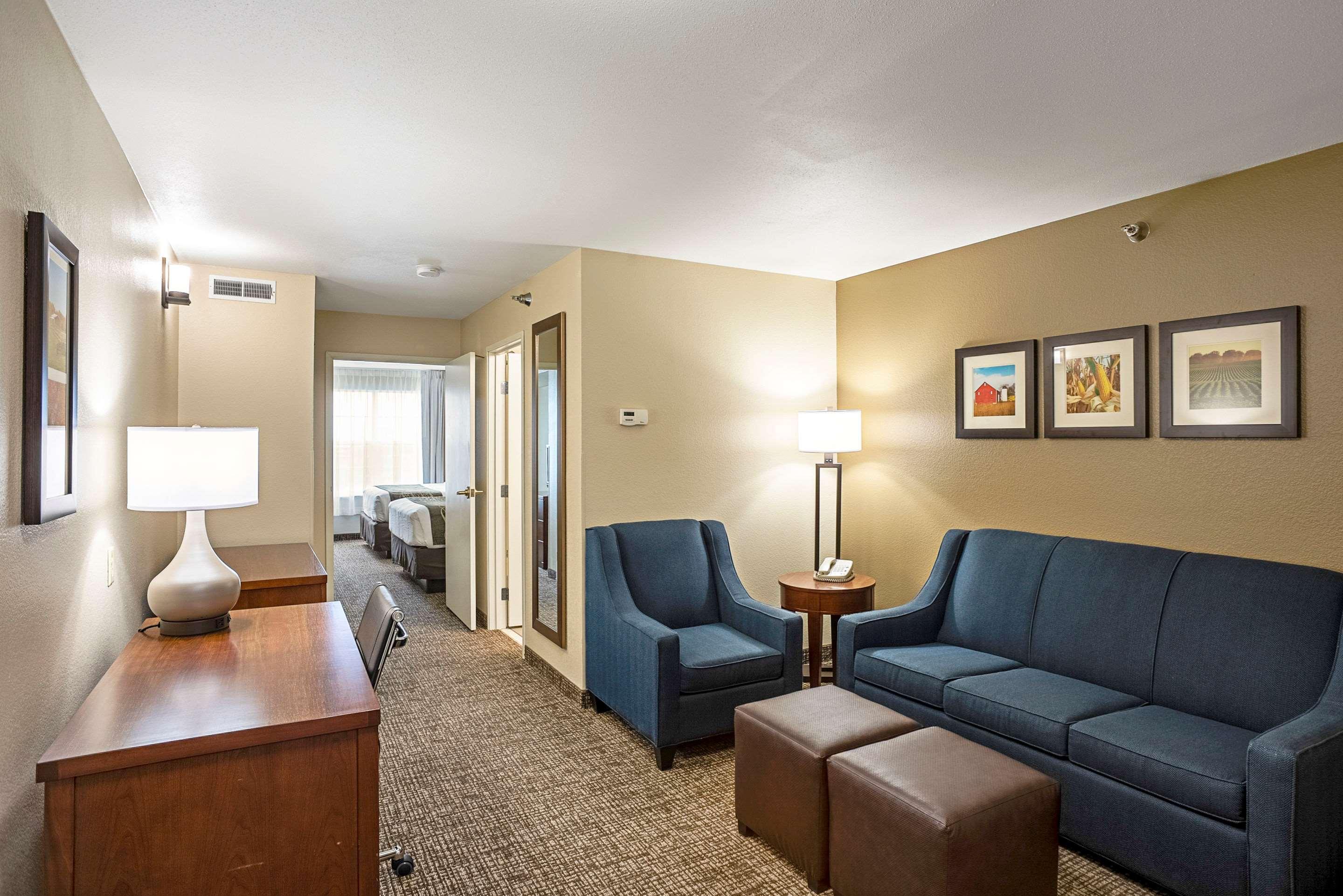 Comfort Inn & Suites Independence Екстериор снимка