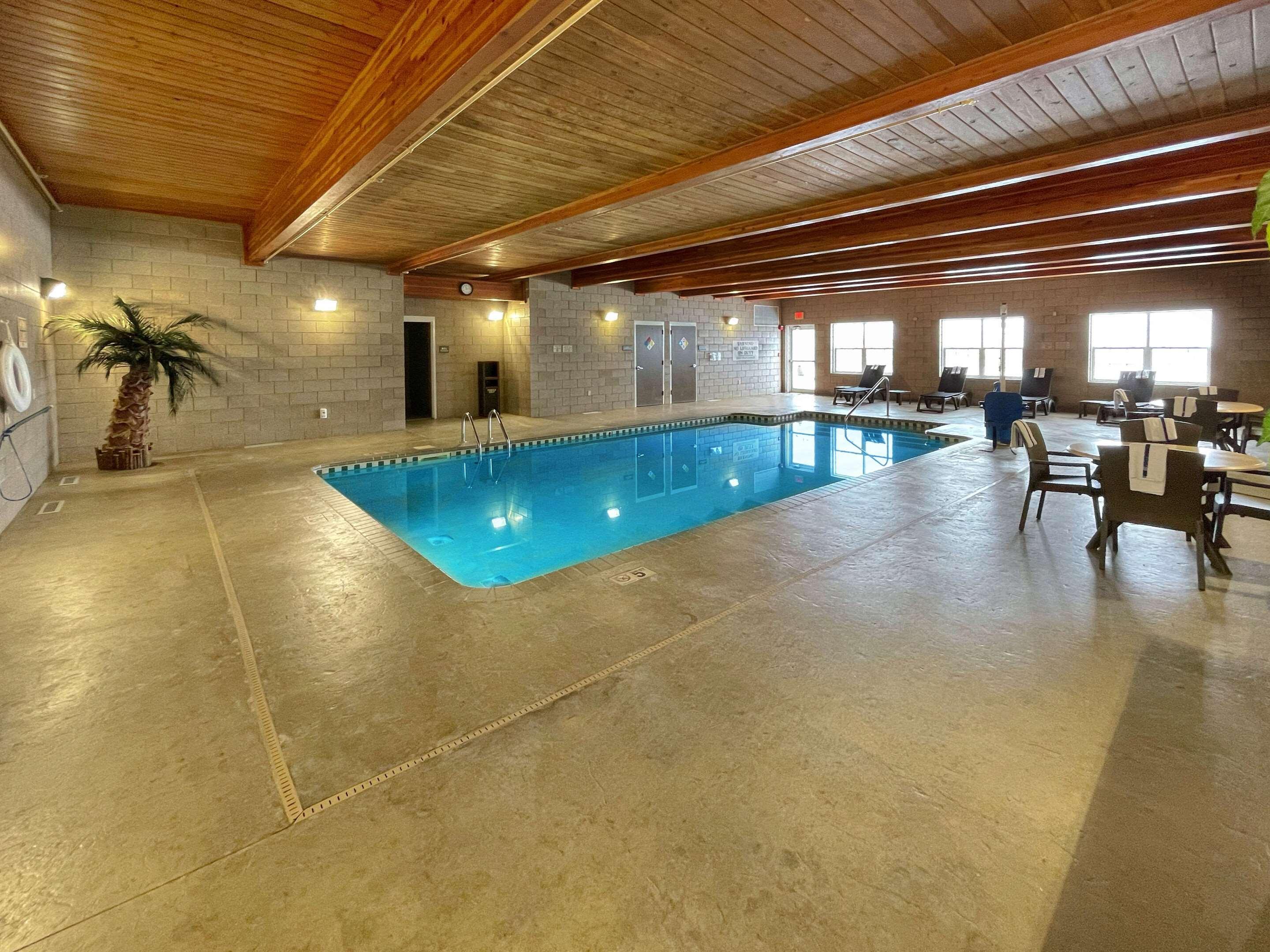 Comfort Inn & Suites Independence Екстериор снимка